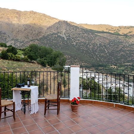 Casa rural El Fuerte de Atabuey Trevélez Exterior foto