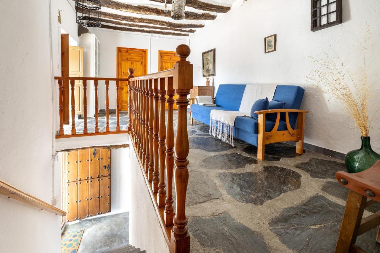 Casa rural El Fuerte de Atabuey Trevélez Exterior foto