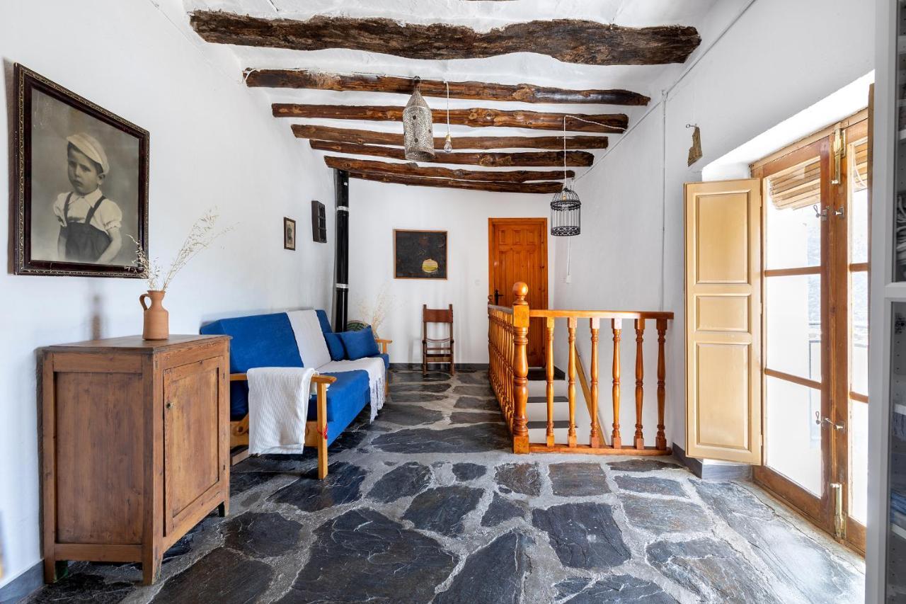 Casa rural El Fuerte de Atabuey Trevélez Exterior foto